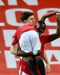  利物浦悍将范迪克重伤赛季报销  