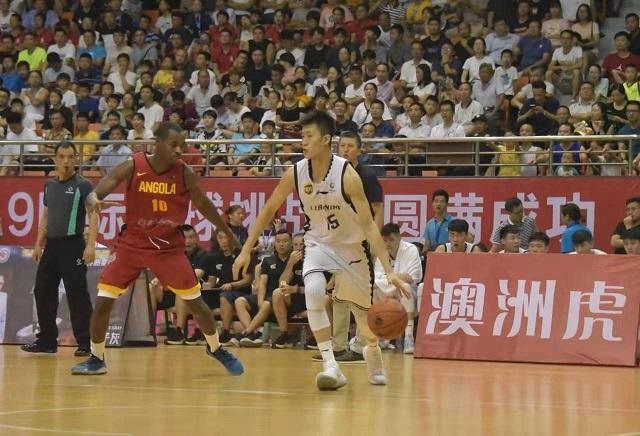  萨博尼斯制霸篮板球争夺，国王双加时力克活塞